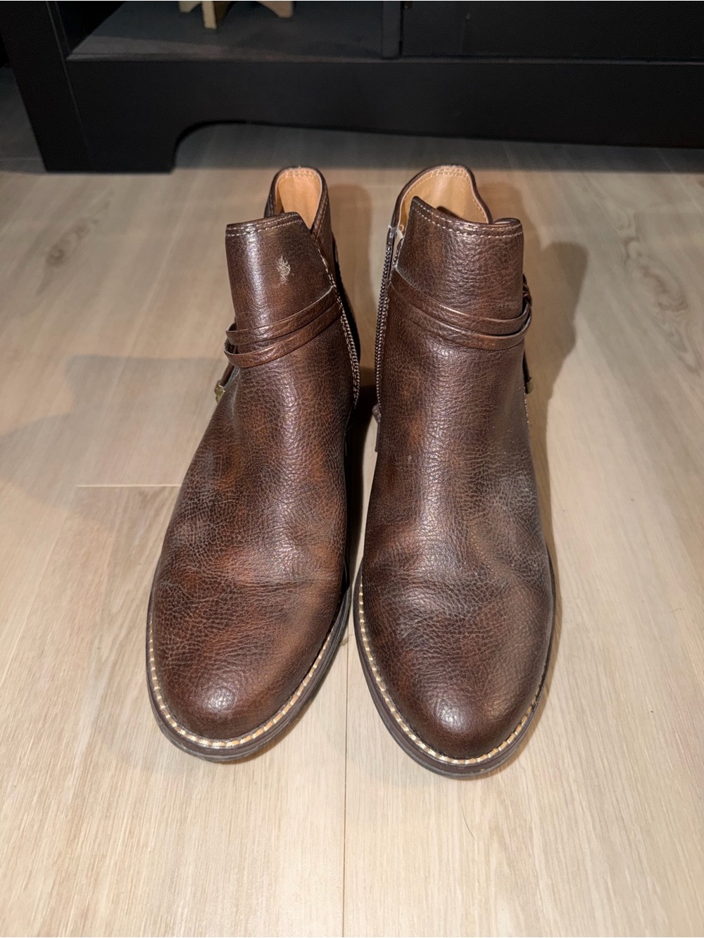 Women's Brown Leather Heeled Ankle Boots - Classic Side-Zip Style